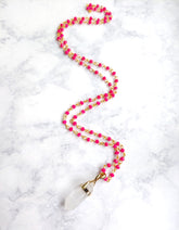 Bándearg Bright Pink Crystal with Quartz Pendant Necklace